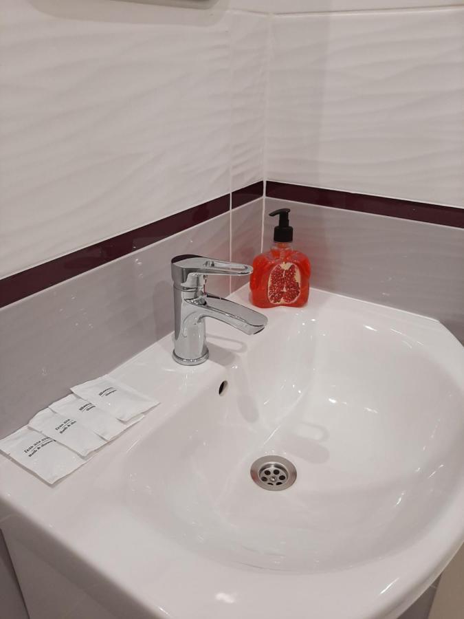 Park Hotel Umań Zewnętrze zdjęcie