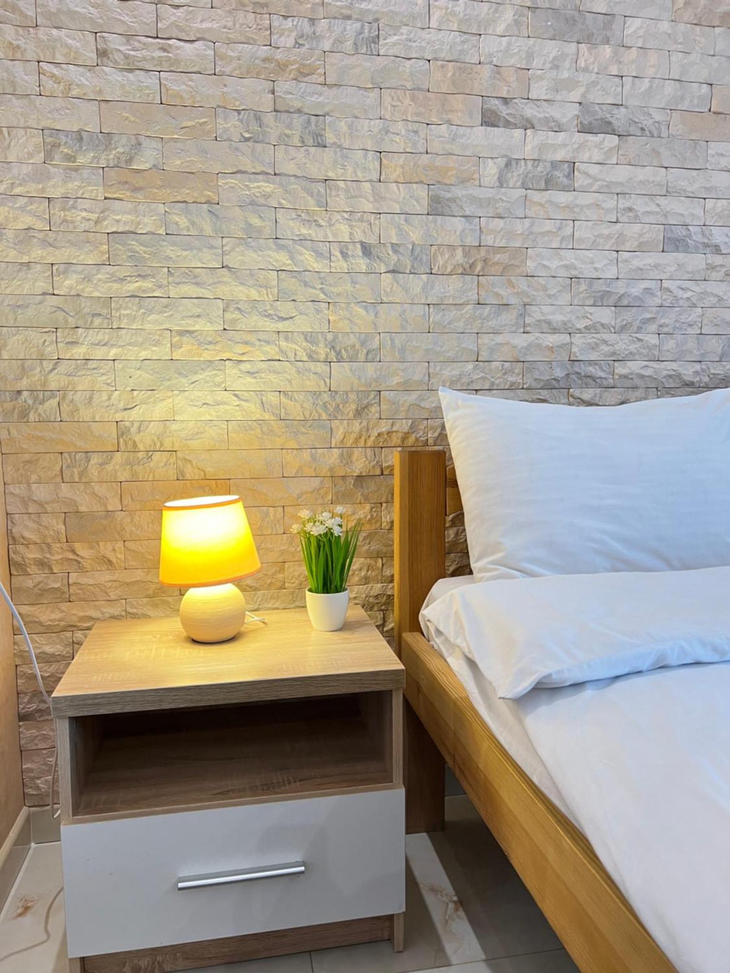 Park Hotel Umań Zewnętrze zdjęcie