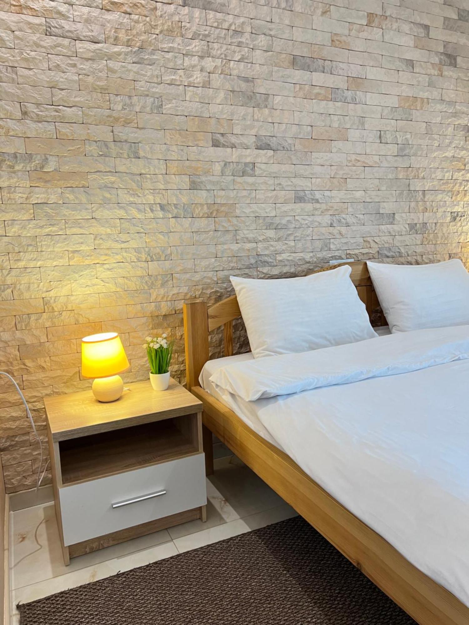 Park Hotel Umań Zewnętrze zdjęcie