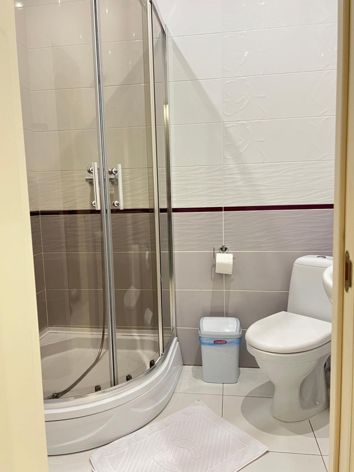 Park Hotel Umań Zewnętrze zdjęcie