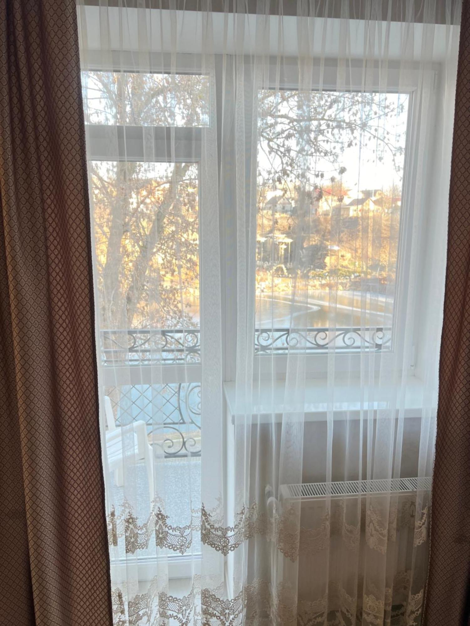 Park Hotel Umań Zewnętrze zdjęcie