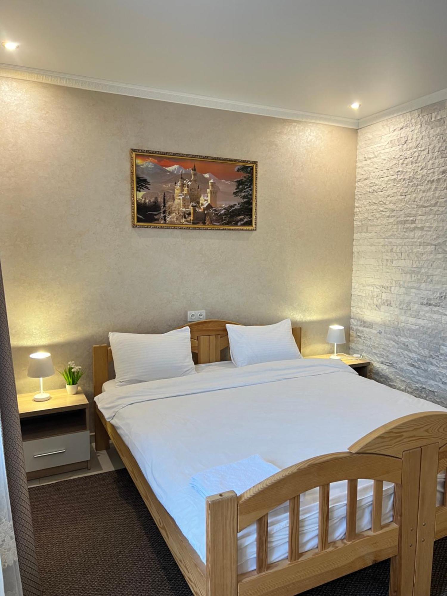 Park Hotel Umań Zewnętrze zdjęcie